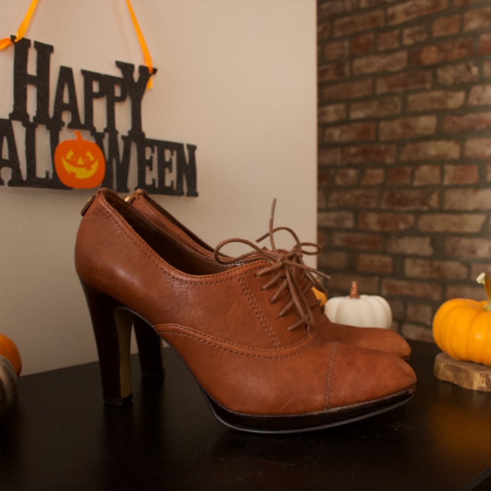 Nine West Brown Lace-Up High Heel Oxfords